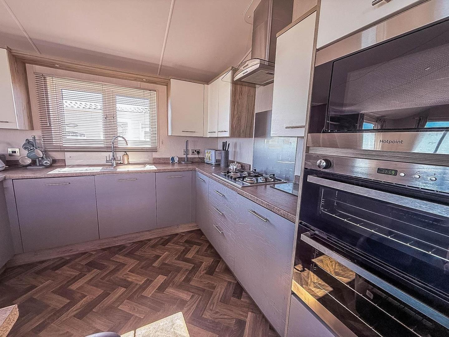 Stunning 6 Berth Lodge With Full Sea Views In Suffolk Ref 68007Cr 洛斯托夫特 外观 照片