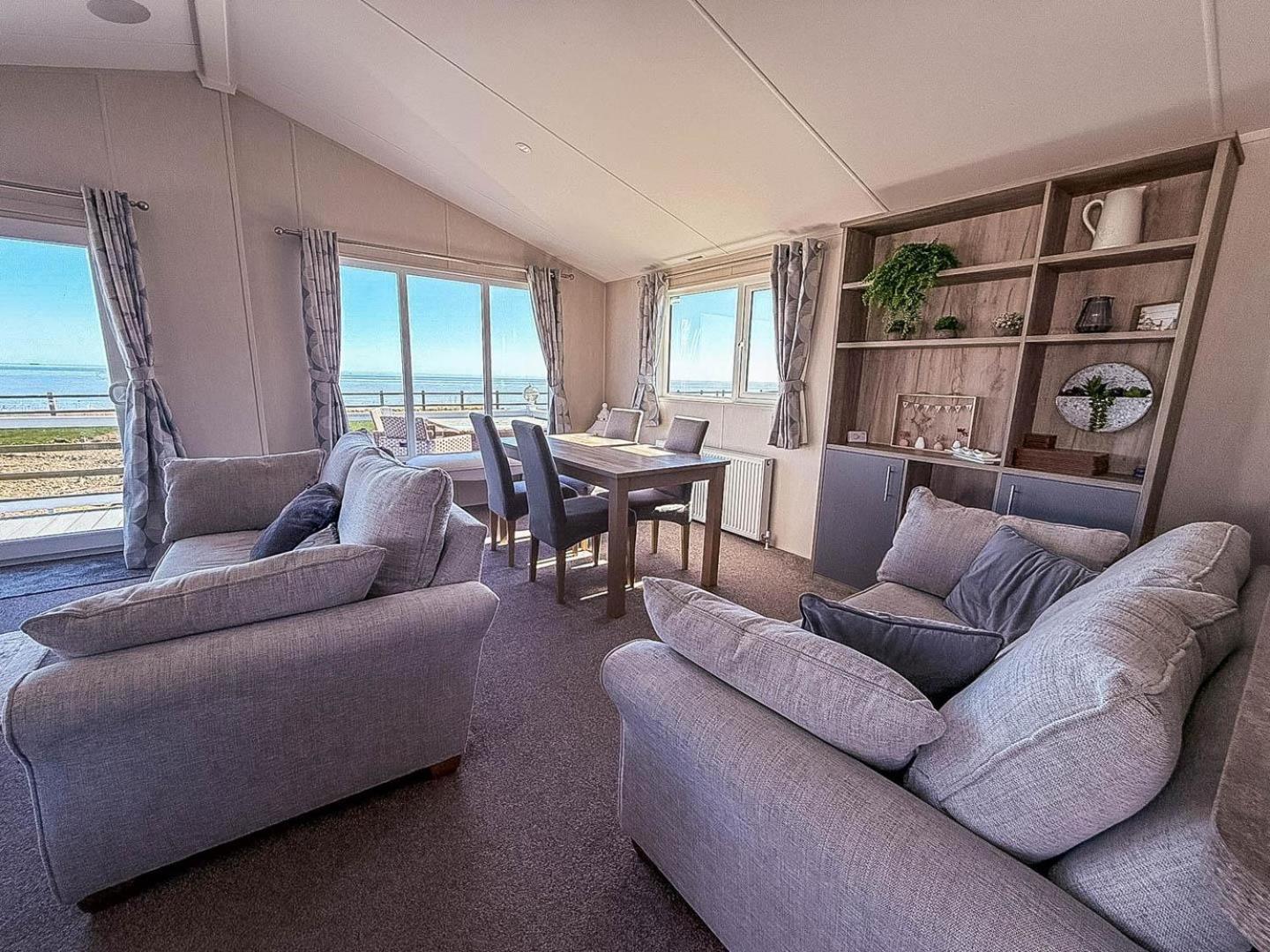 Stunning 6 Berth Lodge With Full Sea Views In Suffolk Ref 68007Cr 洛斯托夫特 外观 照片